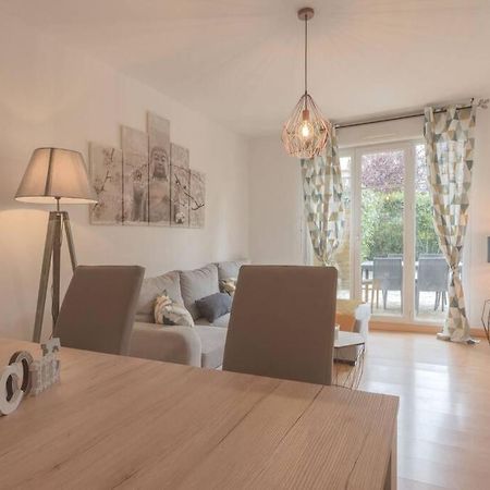 Garden Apartment Next To Disneyland Bussy-Saint-Georges Exteriér fotografie